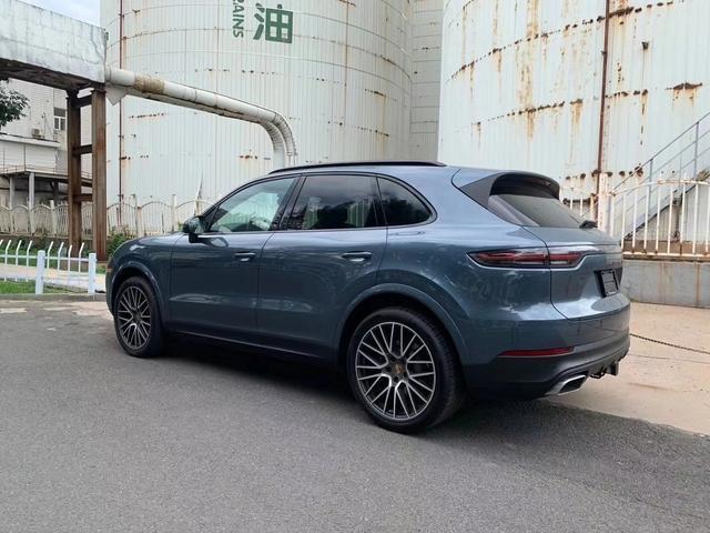 最便宜的卡宴提车，猛降10万，3.0T+四驱，比宝马X6帅气