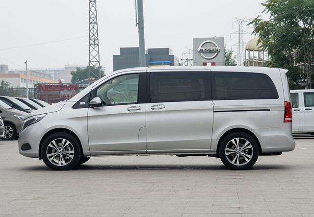 裸车48.98万提奔驰V级，它油耗大吗？听听车友怎么说