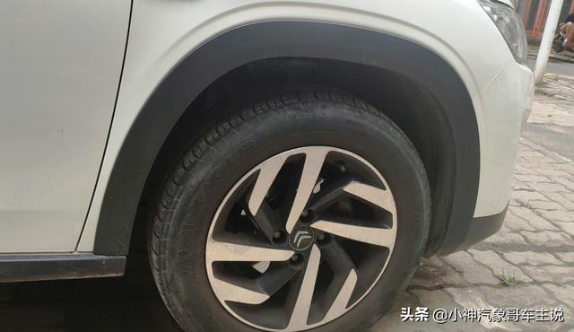 C3-XR操控稳油耗低 家用靠谱更经济