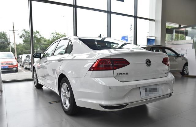 全新大众凌度提车，落地12万，1.4T+轿跑造型，比思域帅气