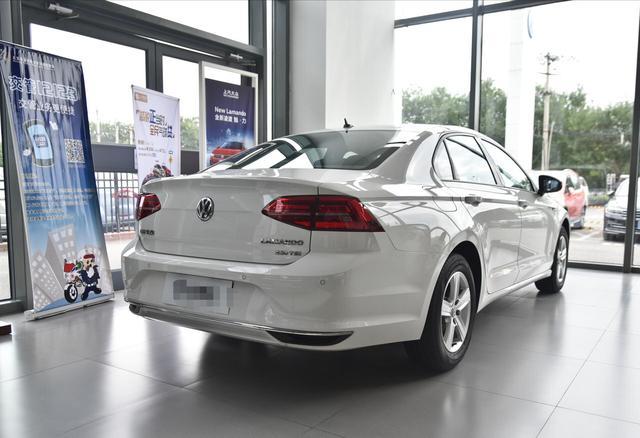 全新大众凌度提车，落地12万，1.4T+轿跑造型，比思域帅气