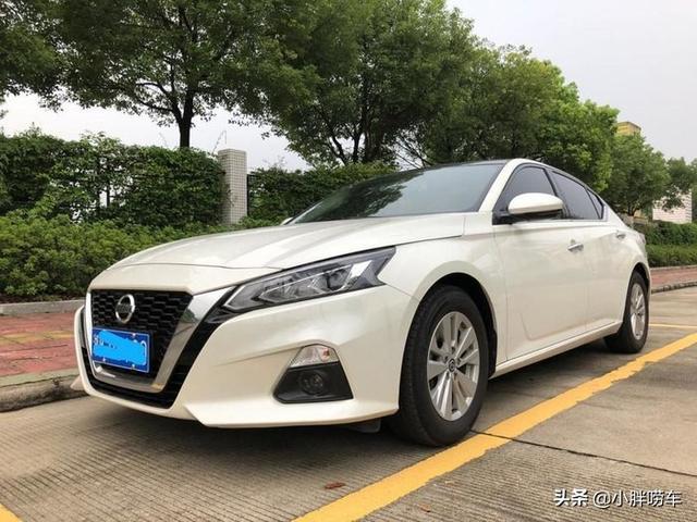 天籟提車作業而立之年喜提日產天籟乘坐體驗很出色這價格是不是買貴了