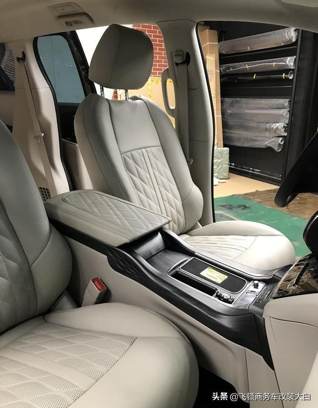 2020款别克GL8 652T乞丐版升级为家用及商用头等舱