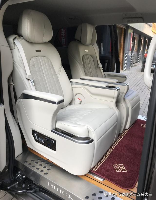 2020款别克GL8 652T乞丐版升级为家用及商用头等舱