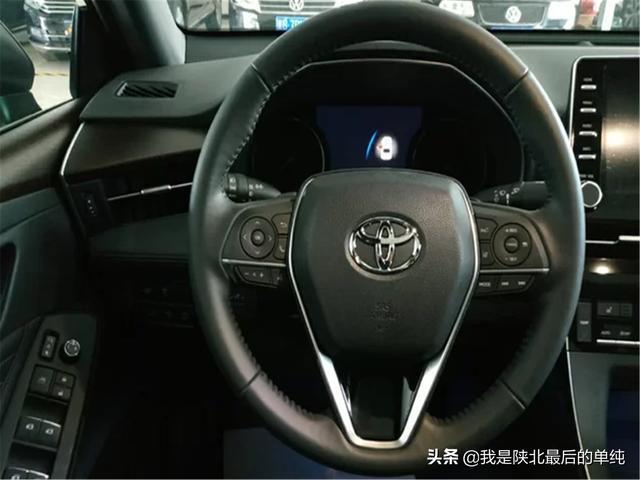 明智之选，提车亚洲龙，梦想和现实齐头并进