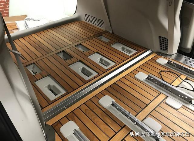 2020款别克GL8 652T乞丐版升级为家用及商用头等舱