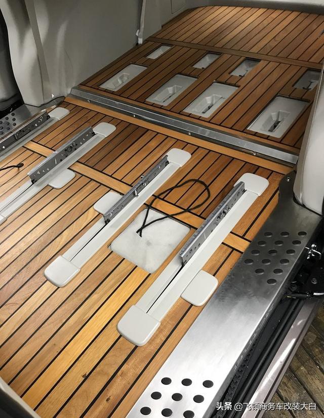 2020款别克GL8 652T乞丐版升级为家用及商用头等舱