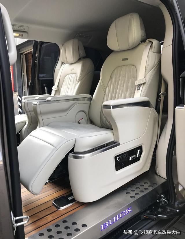 2020款别克GL8 652T乞丐版升级为家用及商用头等舱