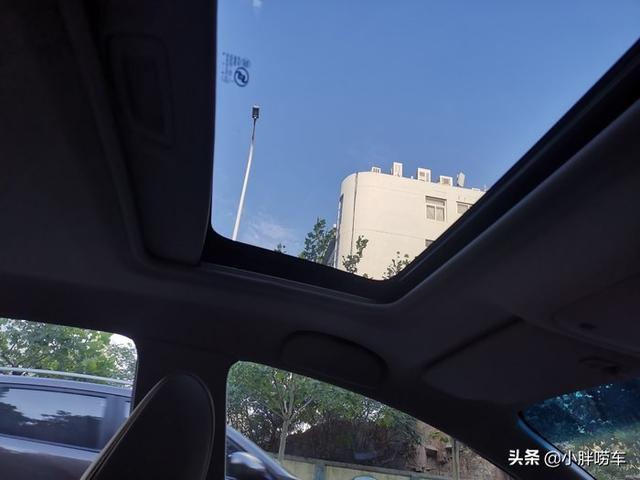 42岁大叔喜提别克英朗，1.5L动力有点肉，这价格不算贵吧