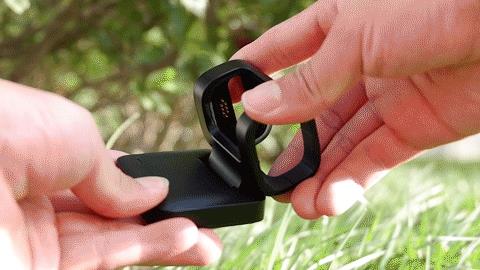 支持华为HiCar的旗舰4K行车记录仪，海思芯片4g远程互联
