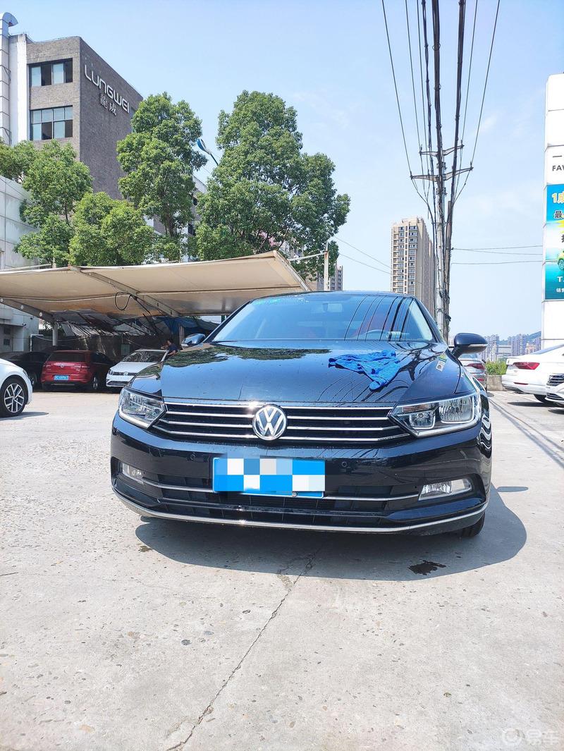 迈腾4万公里保养，跟着我的镜头。解读4s店保养流程。