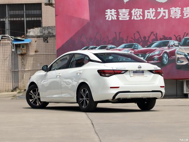 25岁小伙喜提日产轩逸，乘坐舒适油耗低，分享2个月用车感受