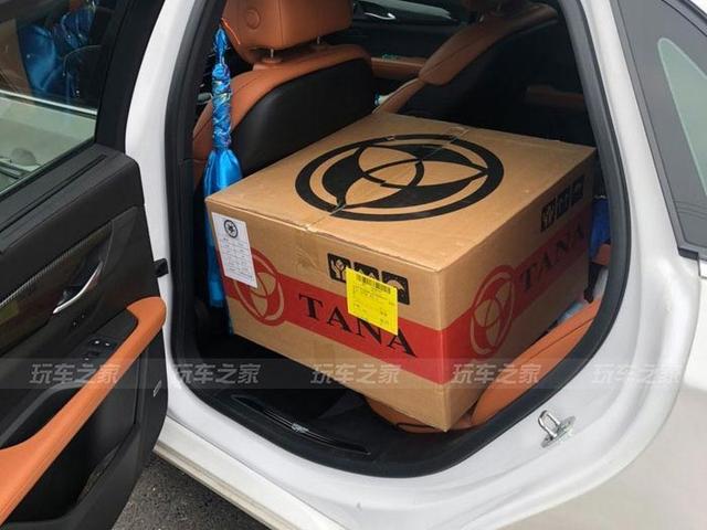 凯迪拉克CT6用车两年迎来蜕变 改装19寸锻造轮毂