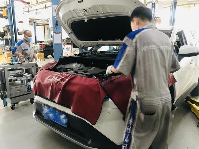 新车需要关怀，20款新荣放，愉悦的首保体验