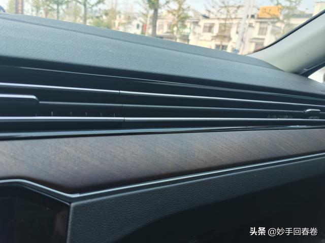 喜提2020款迈腾，灯光配置逆天，看我夜间灯光秀