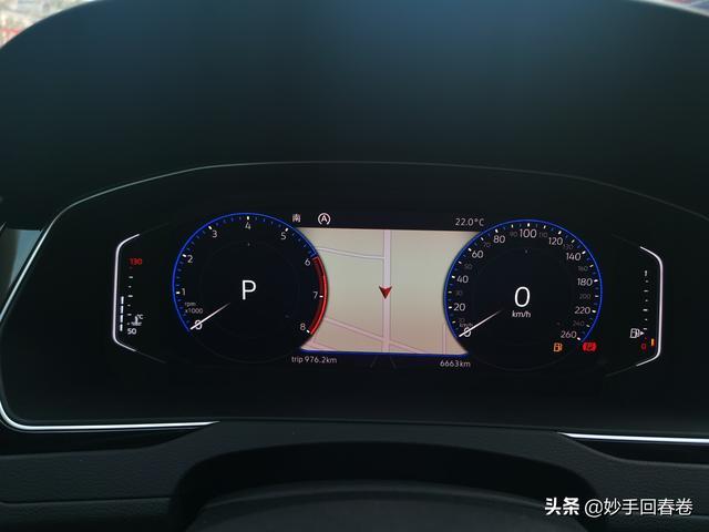 喜提2020款迈腾，灯光配置逆天，看我夜间灯光秀