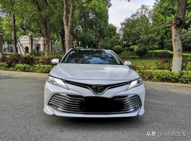 喜提2.5L丰田凯美瑞豪华版，优惠1.1万算便宜吗