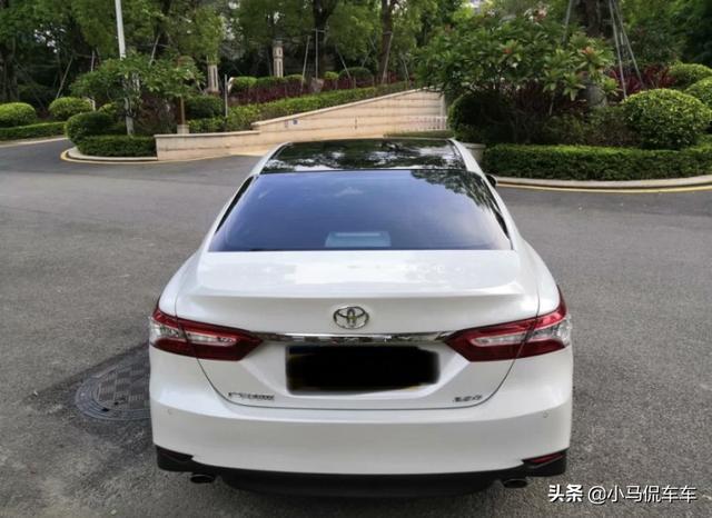 喜提2.5L丰田凯美瑞豪华版，优惠1.1万算便宜吗