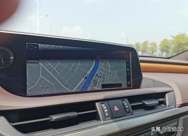 2020款雷克萨斯 300h 行政版 用车感受
