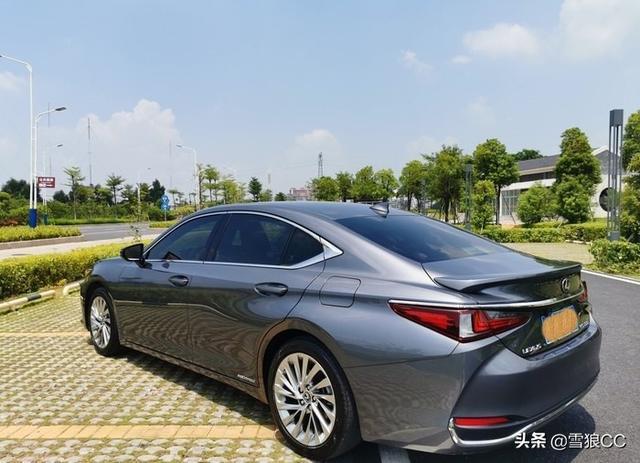2020款雷克萨斯 300h 行政版 用车感受