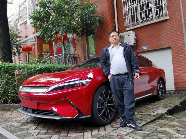 「老马提汉」心心念念的汉ev550终于住进了我的车库