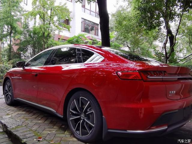 「老马提汉」心心念念的汉ev550终于住进了我的车库