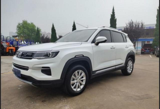 价格美丽的国产小宝马一长安cs35plus，颜值爆表动力强大