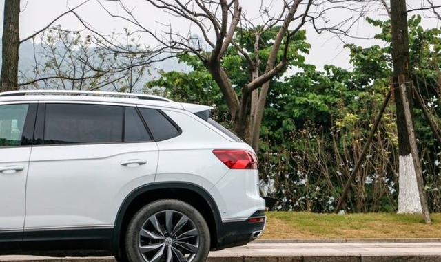 人生第一台SUV——380尊贵版探岳用车初体验