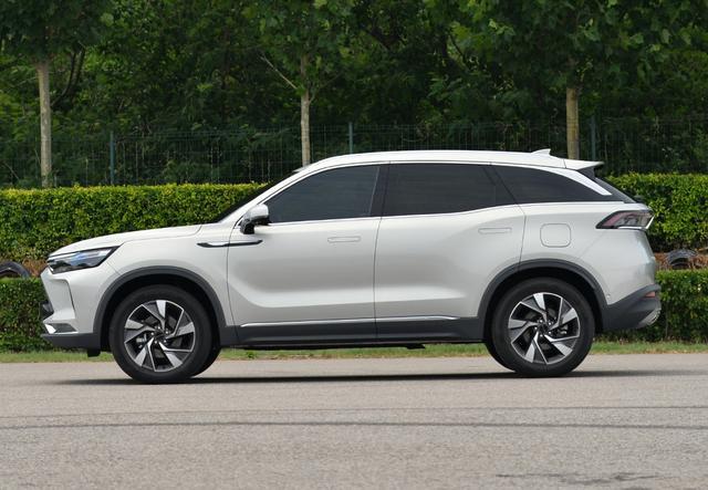 花12万喜提BEIJING-X7，说说这台车的优点