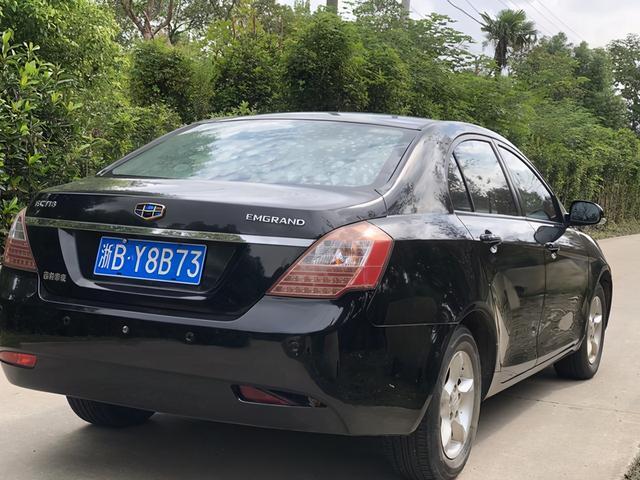谈车论价之万元自动代步家轿