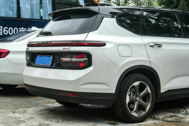 看了轩逸、传祺GS4，最后选了台MPV，车主：这才是居家旅行的好车