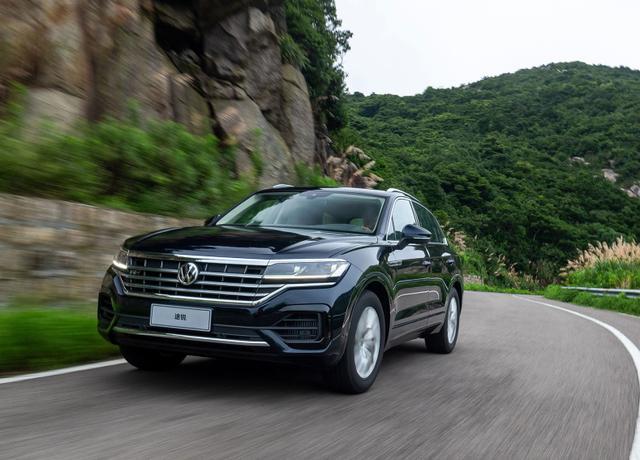 52万没要沃尔沃XC90却提了大众途锐，2个月后，车主有话说