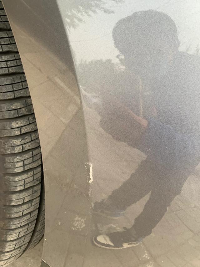 路虎星脉初次碰撞体验——隐形车衣及隔热膜真实感受