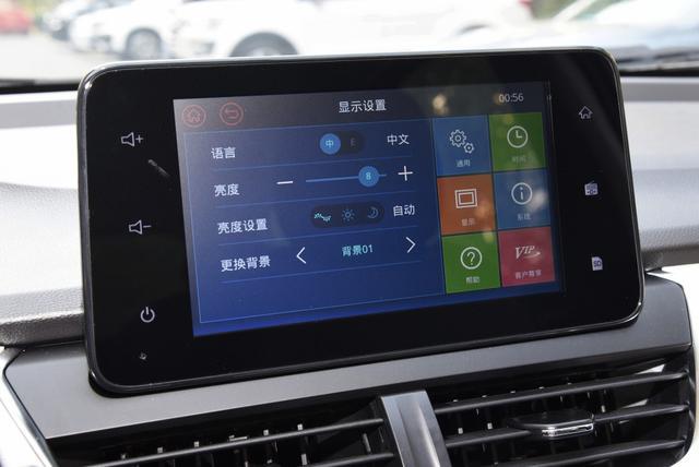 宝骏的“二胎车”，轴距近2米8配6座才5万多，不要利润了吗？