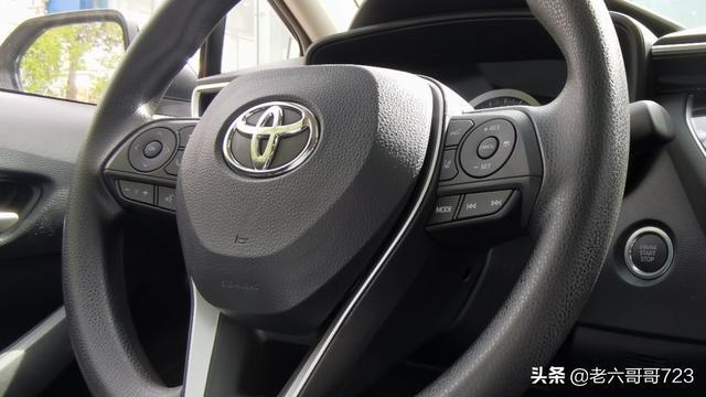 人生第一辆车 听朋友的建议选择了卡罗拉