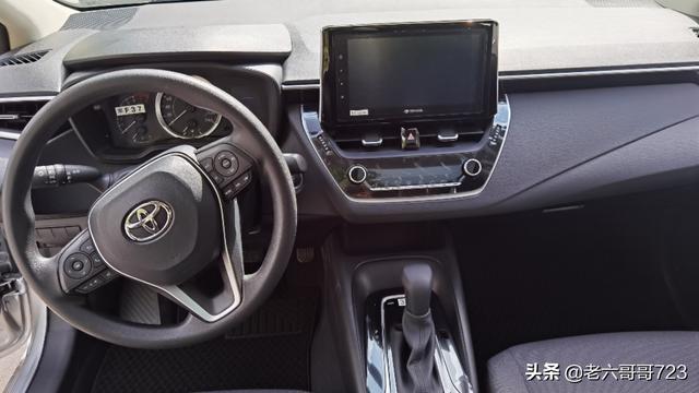 人生第一辆车 听朋友的建议选择了卡罗拉