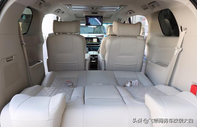多方对比还是选择2020款别克GL8-2999提车+灰色内饰