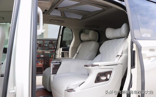 多方对比还是选择2020款别克GL8-2999提车+灰色内饰