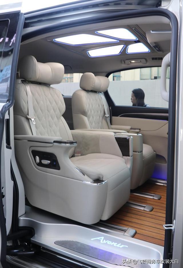 多方对比还是选择2020款别克GL8-2999提车+灰色内饰