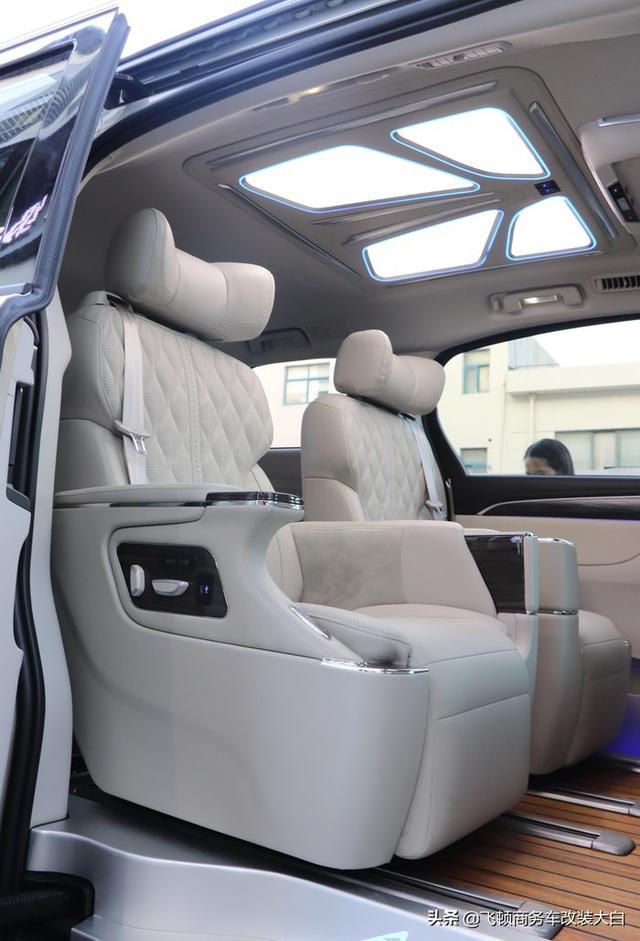 多方对比还是选择2020款别克GL8-2999提车+灰色内饰