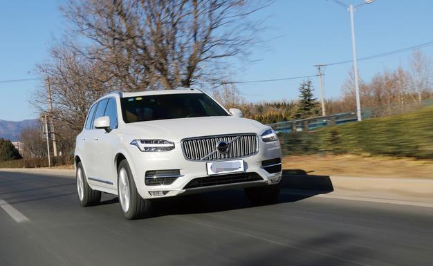 62万提了辆沃尔沃XC90，2个月后再开途锐，车主想说一句话