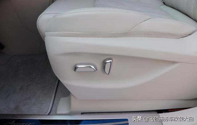 多方对比还是选择2020款别克GL8-2999提车+灰色内饰