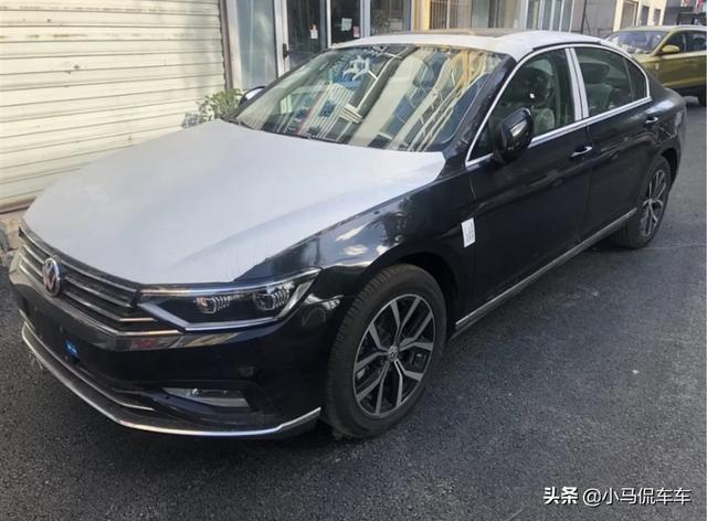 迈腾330精英版提车记，优惠3.3万落地21.6万，这价如何