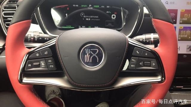 比亚迪汉真的比奔驰E级好吗？它的动力弱吗？车主说了小问题