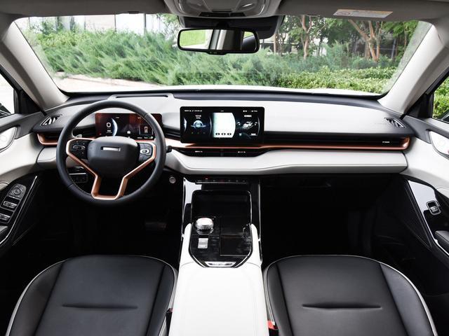 10-15万想买SUV？这3款别错过，动力强空间大，值得入手