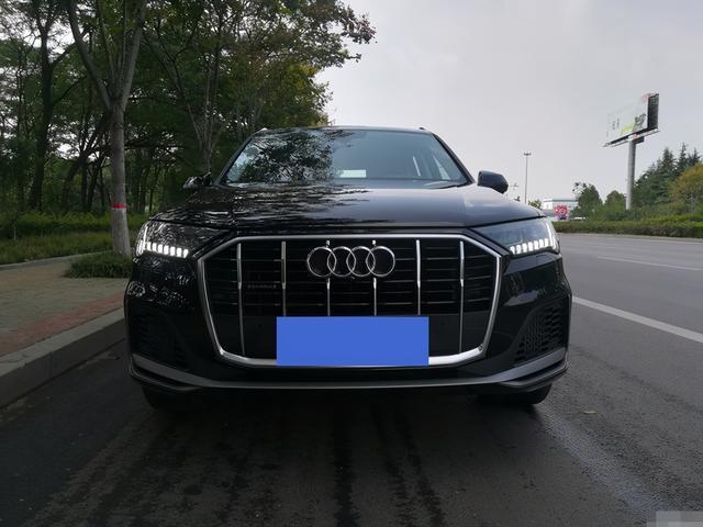63万提了辆奥迪Q7，再开朋友的宝马X5，车主：截然不同