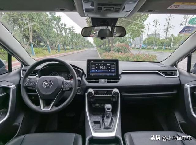 威兰达2.0L豪华版提车记，裸车19.48万，油耗7.1L