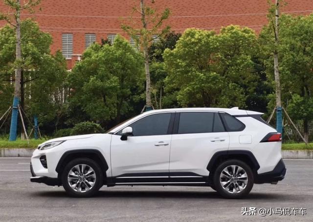 威兰达2.0L豪华版提车记，裸车19.48万，油耗7.1L