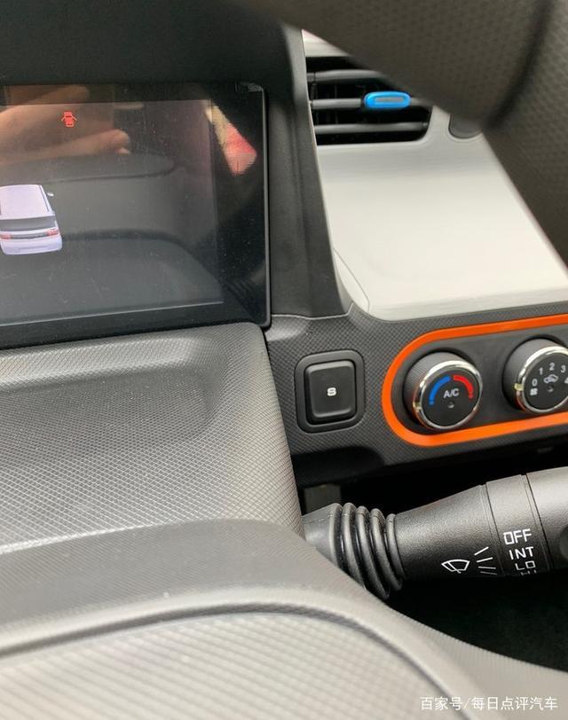 五菱宏光MINI EV的风噪大吗？它的异响严重？车主说了缺点
