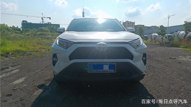 放弃本田冠道提了RAV4荣放，8390公里后，车主说了缺点